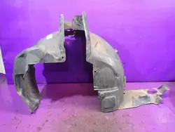 Pasos de rueda delantero derecho Mercedes Clase A W169 OEM Zawada-381447-