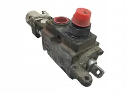Distribuidor Hidráulico Volvo OEM 77700734 - Usado