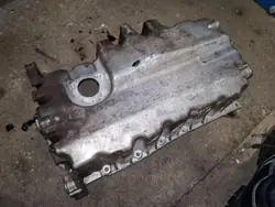Carter VW OEM 03G103603AD pour Touran 2.0L Diesel