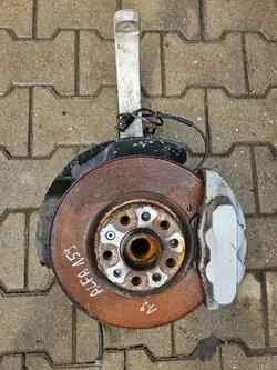 Alfa Romeo 159 1.9 JTD Oikea etujarrupuristin OEM