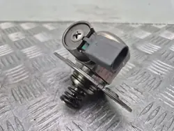 Bomba de combustible de alta presión BMW X1 E84 7584461