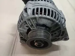 Alternateur Audi A4 B5 2.6 V6 Bosch 120A