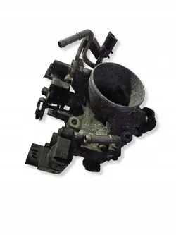 Corps de papillon OEM FTK25516 pour Toyota RAV 4 XA20