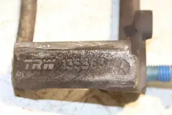 Bromsbeläggsklämma OEM 135363 för Dodge RAM 1500 5.7L