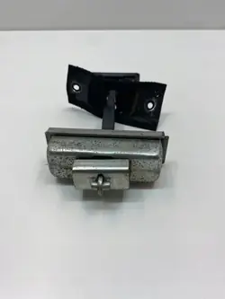 Mercedes-Benz oven osat OEM A2307200016 - Käytetty