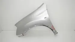 Etuvasen lokasuoja OEM 360200856 Nissan Qashqaille