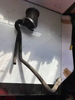 Mercedes T1 servostyrningsbehållare OEM 3094601083