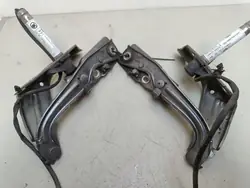 Charnière de Capot Gauche + Cartouche de Déclenchement Skoda Octavia III