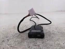 OEM ZMIENIARKA PŁYT USB AUDIO LINK AUX - Käytetty