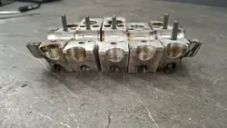 Kamaxelfästessats OEM uchwyt för VW Caddy III