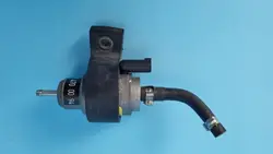 Mercedes polttoainepumppu OEM A2474700094 W177 A200