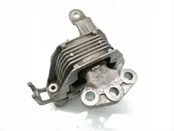Moottorin tuki Chevrolet Cruze 1.6 Bensiini 2010 OEM 13294212