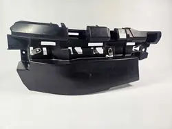 RAM 1500 TRX liukulamppukiinnike oikea OEM 68443928AD