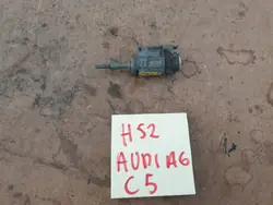 Audi A6 C5 låsinsats OEM 88854 vänster fram