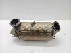 Katalysaattori OEM A6541400015 Mercedes-Benzille