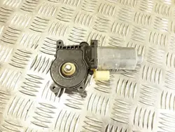 Ikkunan moottori oikea takaovi BMW 3 OEM 0130821727