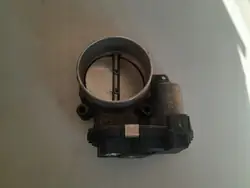 Kaasutinkansi OEM 53034251AB 5.7 HEMI:lle
