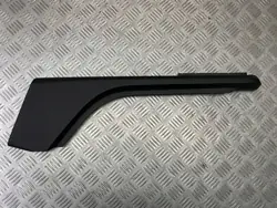 Porsche OE 9J1858794 Höger armstödsöverdrag för Taycan