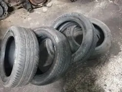Grelha traseira VW Golf IV OEM 18555R15 - Usado