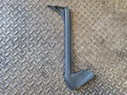 Tesla Model Y Sivuikkunan tiiviste OEM 149771500D