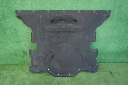 OEM 06701573690 Motoronderdek voor Maserati Grecale