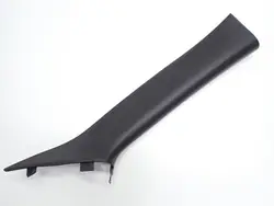 Cubierta de pilar delantero derecho OEM 7355270 - Usado