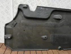 KIA Stinger 2017-2021 Vänster Underkroppssköld OEM 84137-J5000