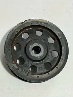 Audi Zahnriemenscheibe OEM 057109105D - Gebraucht