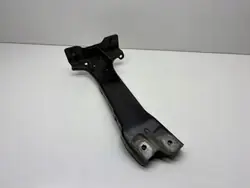 Support de garde-boue avant gauche OEM 8Y0821131 Audi A3 8Y