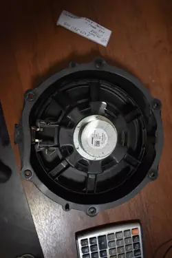 OEM 971035454E dörrhögtalare för Porsche Panamera 971