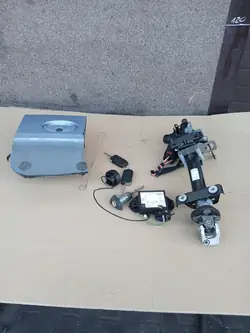 OEM STACYJKA WKŁADKI KLUCZYKI Zündschloss Mercedes W168