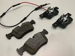 BMW OEM 6884241 Frambromsbelägg - Begagnad