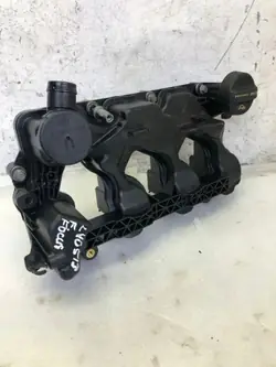 OEM 9827624181 Kamföljarhölje Ford Focus III