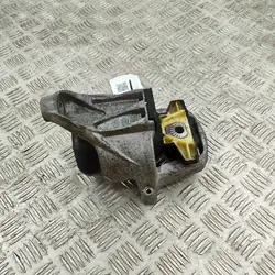 Moottorin tuki AUDI A4 ALLROAD 2.0L diesel