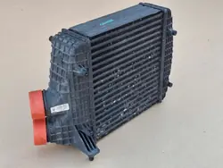 Maserati Intercooler OEM 670035636 SCS - Linkerzijde