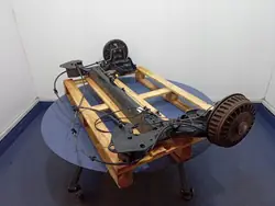 OEM 555117070R Bakaxelupphängningsbalk för Dacia