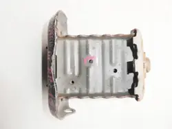Toyota OE murskavyöhyke oikea OEM 57013-0D010-3