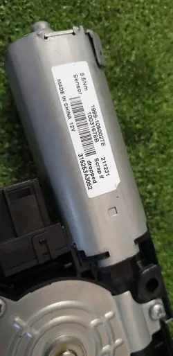 Ford OE takluckemotor OEM WLL15831 - Begagnad