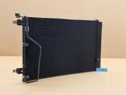 AC-kondensaattorin Tyhjennysventtiili Bentley Continental GT GTC