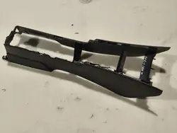Cubierta túnel central Toyota Yaris Cross OEM 58910-K0031