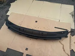 Opel OE 13422832 cobertura de para-brisa