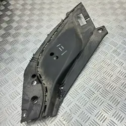 Cubierta cinturón delantero izquierdo OEM 31442733 XC90 II