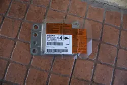OEM 988209U10A framkrockkuddecontroller för Nissan Note