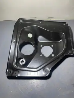 BMW Moottorin sivuseinä OEM 7184112 - Käytetty kunto