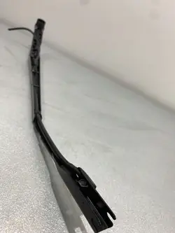 Braço do limpa-vidros Subaru Forester OEM FBZ18353 - Usado