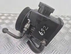 Pompe de direction assistée Mercedes-Benz C200 CDI W204