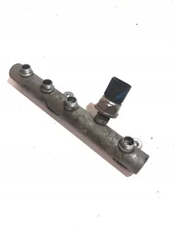 Audi A5 8T 8F 2008 Fuel Rail