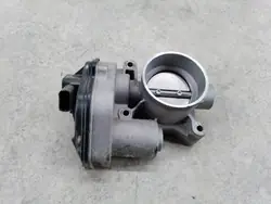 Corpo de borboleta OEM 112023 KAMOKA para Ford Focus II