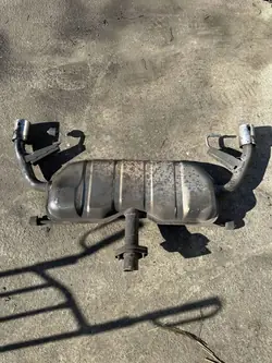 Mazda 6 SH01 Taka pakoputki - Käytetty OEM