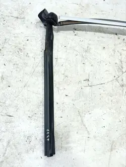 Maserati OE sidoruts tätning OEM 83114000